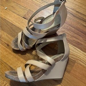 Jessica Simpson Wedges